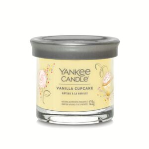 Signature Small Tumbler Vanilla Cupcake